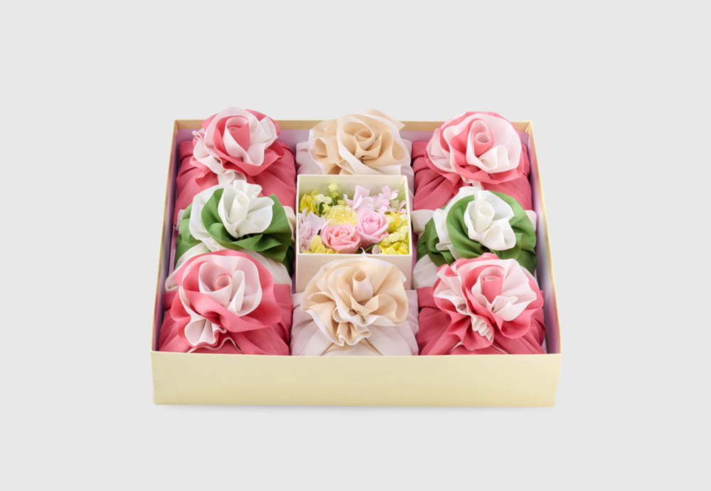 日比谷花壇BOXアレンジ 花箱「トパーズ」(お米2合×8個・フラワー