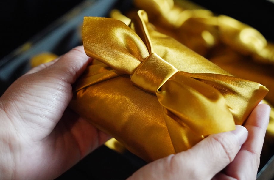 女性(母親・祖母)が喜ぶ米寿祝い。人気のプレゼントランキングや選ぶポイントをご紹介